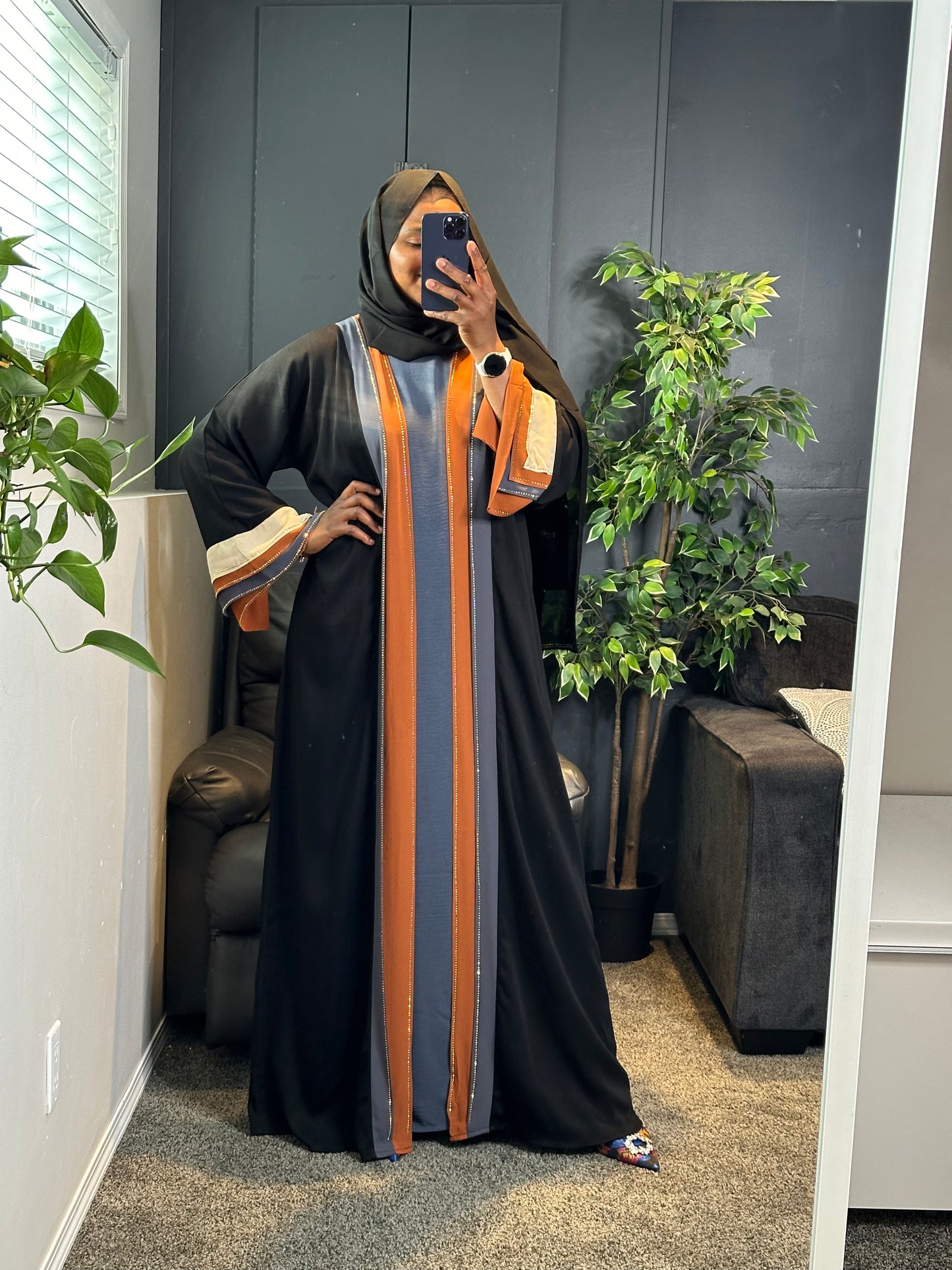 Abaya Muslima