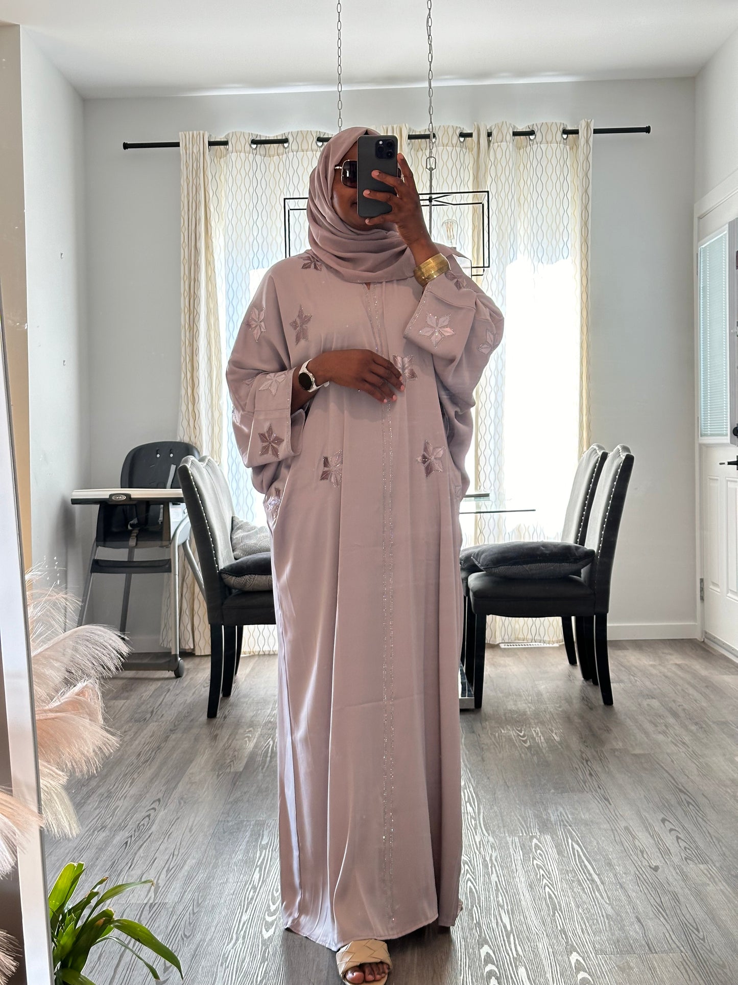 Abaya Mujidat- Nude