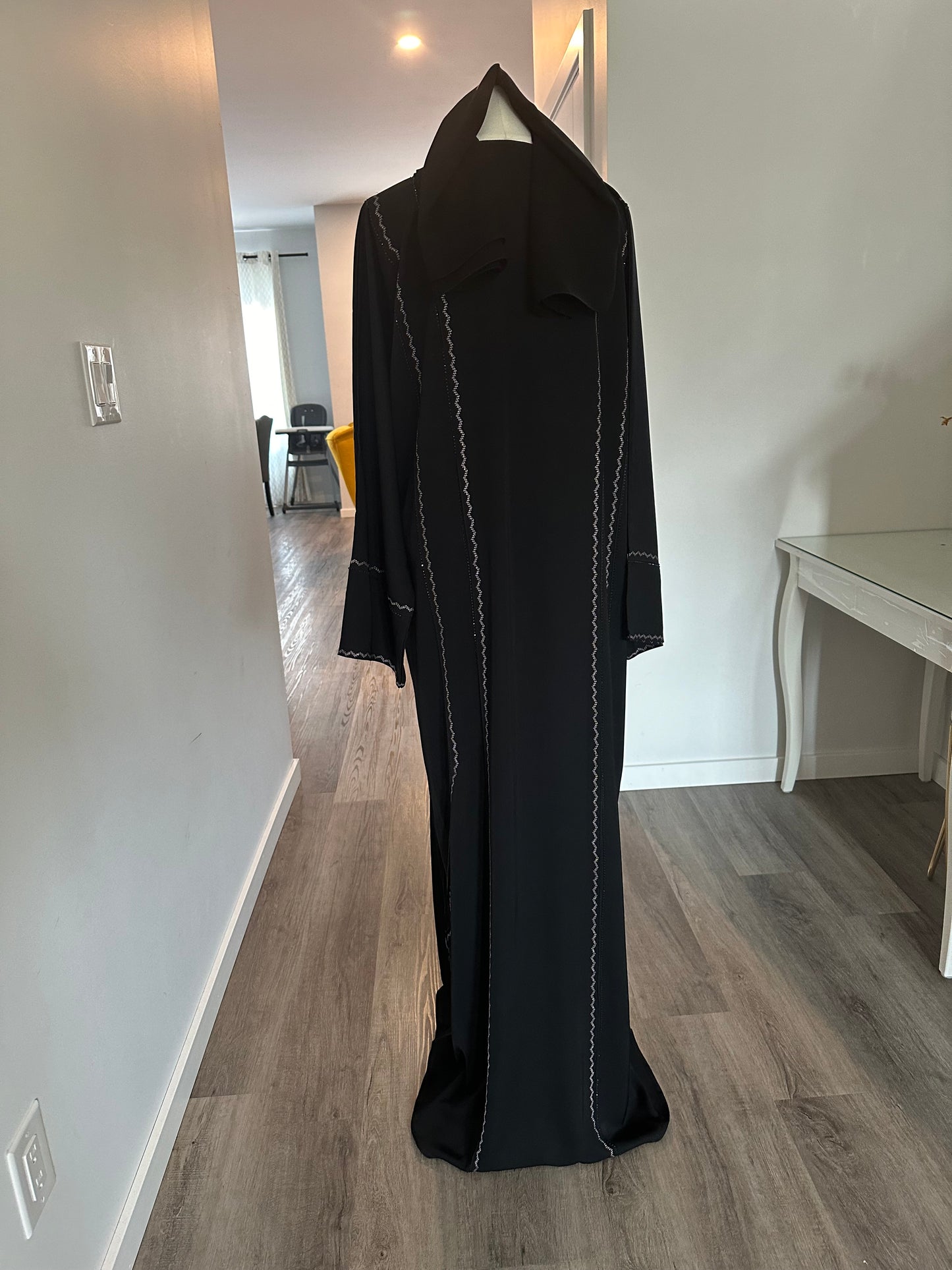 Abaya Zara