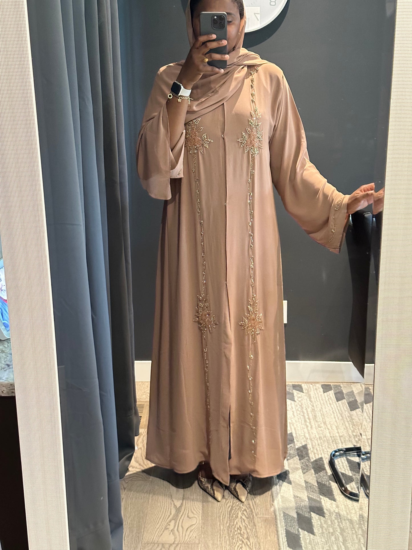 Abaya Nada