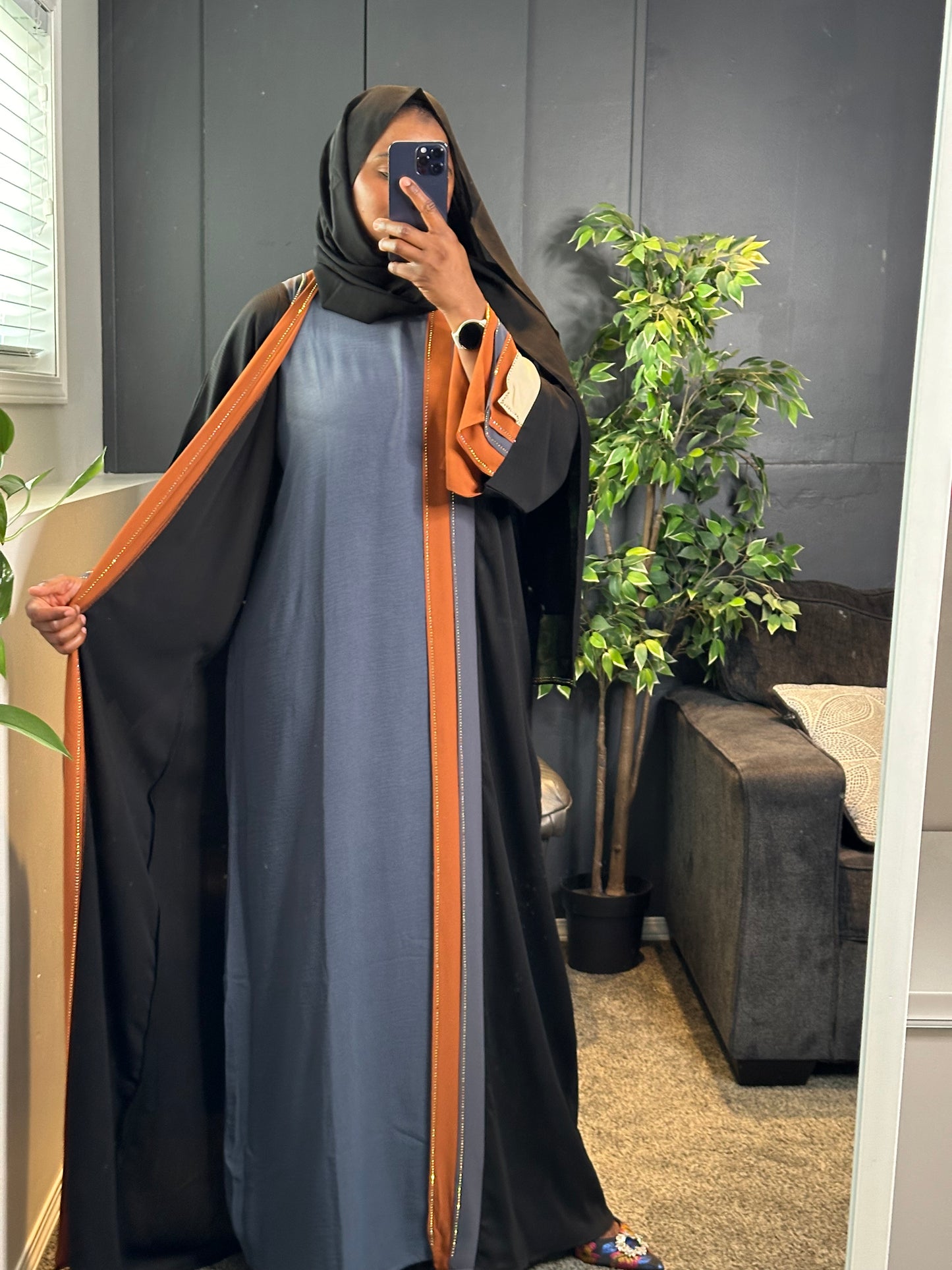 Abaya Muslima