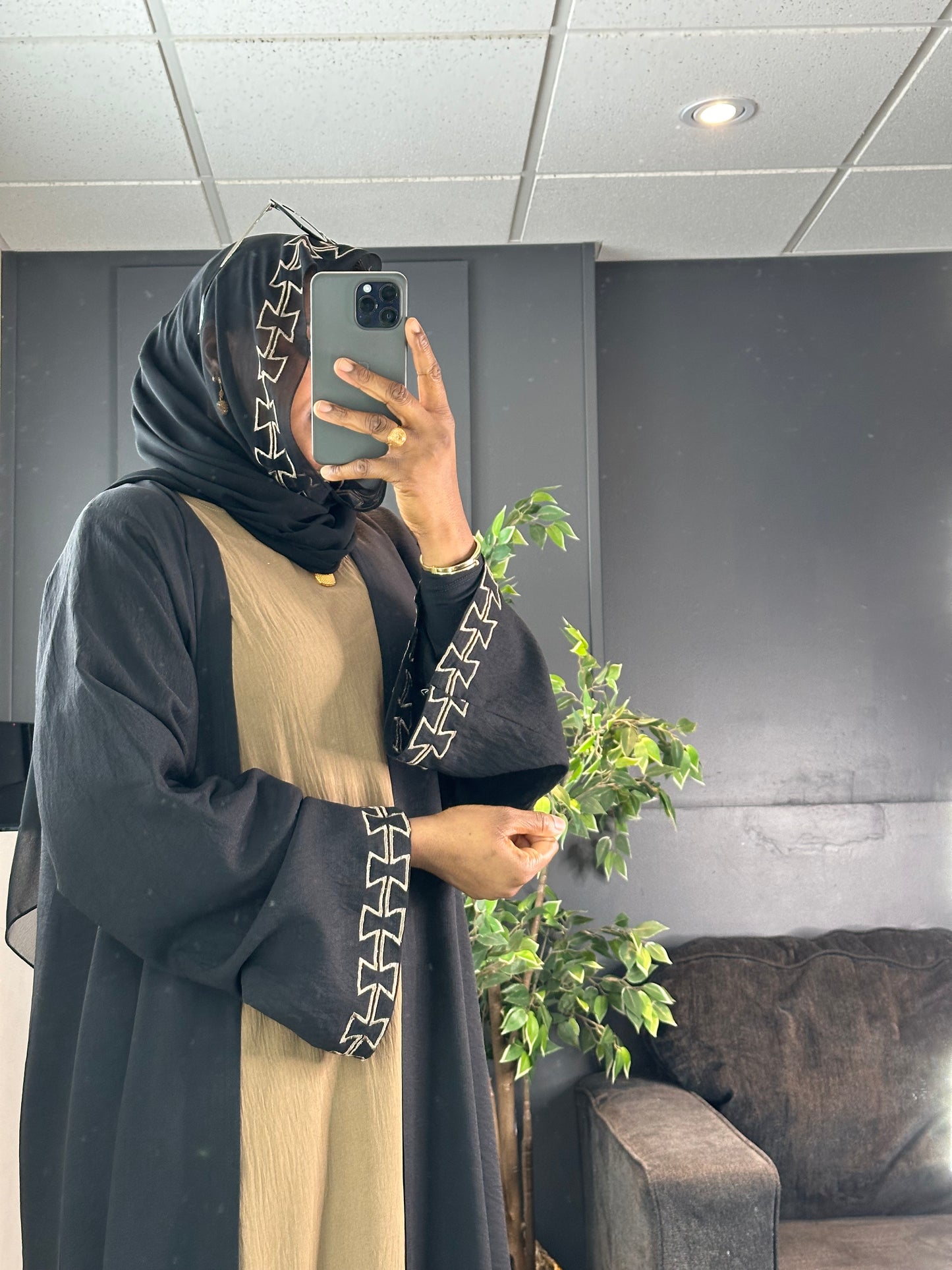 Abaya Samirah