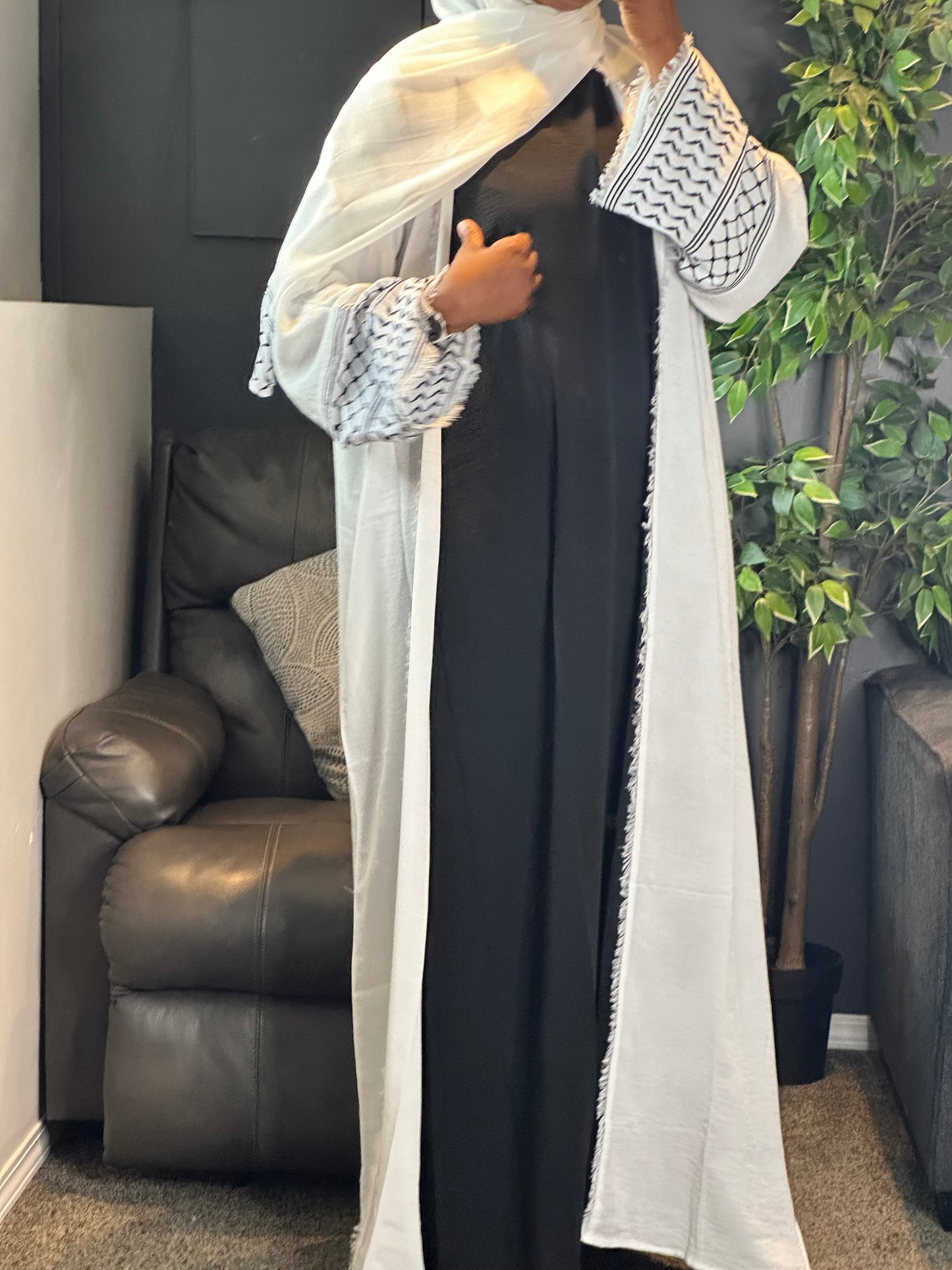 Abaya Adilah - white