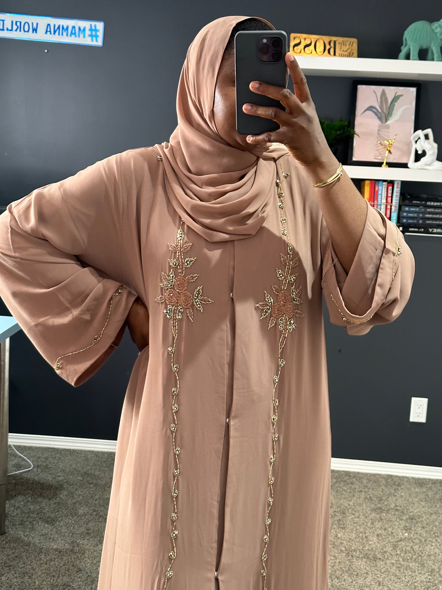 Abaya Nada