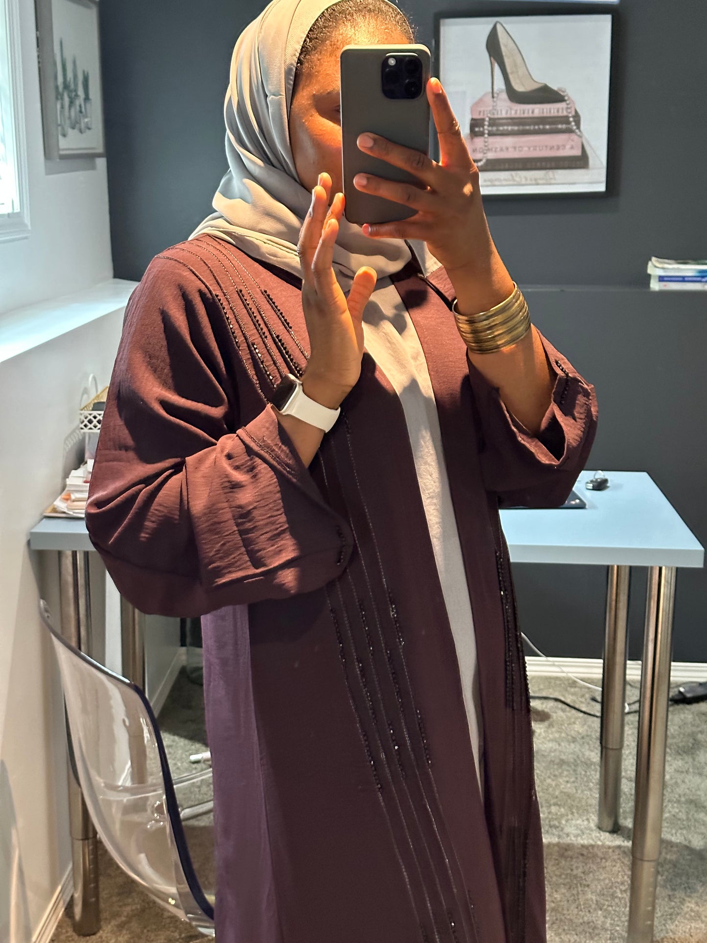 Abaya Munira