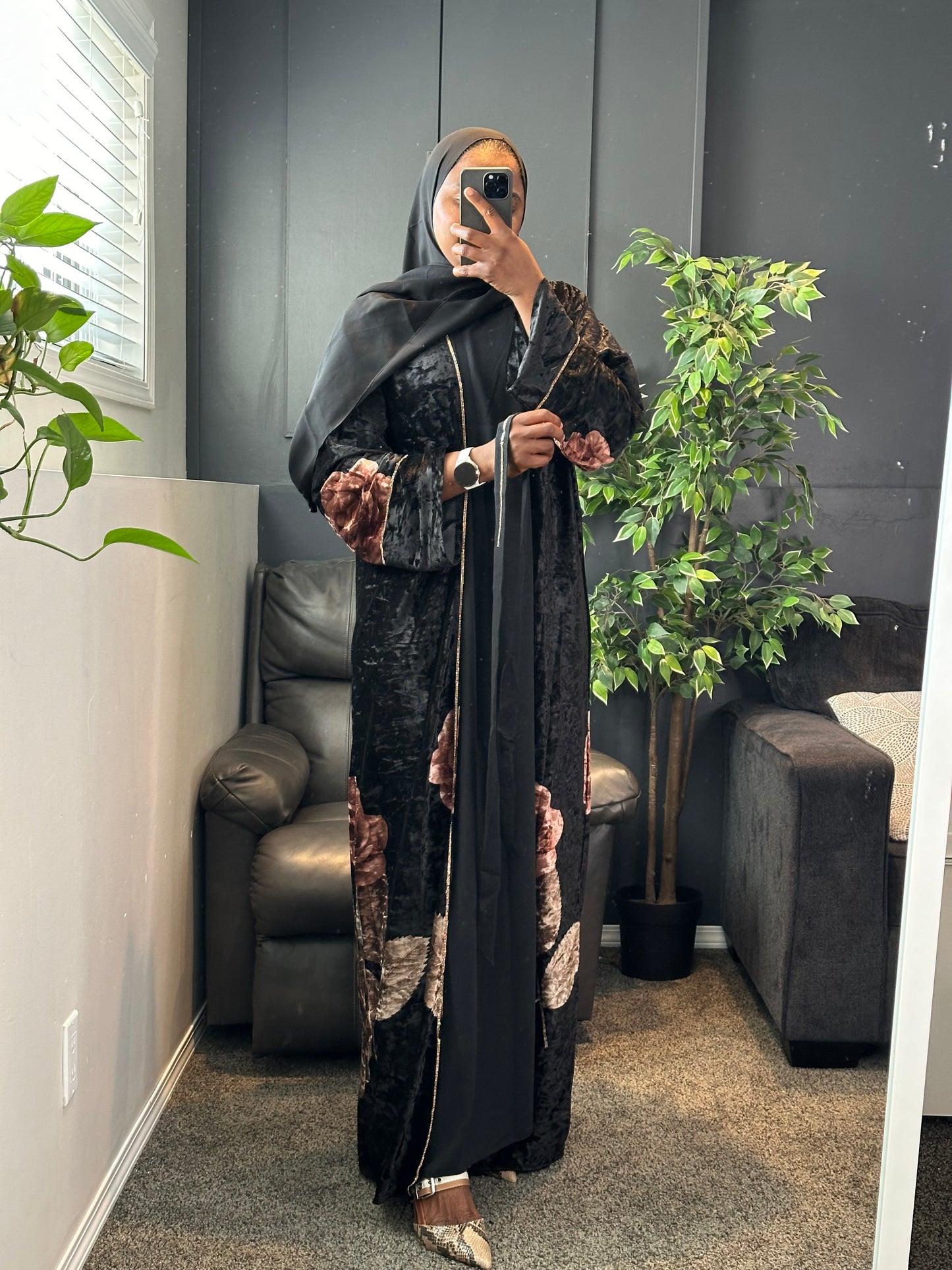 Abaya Amirah