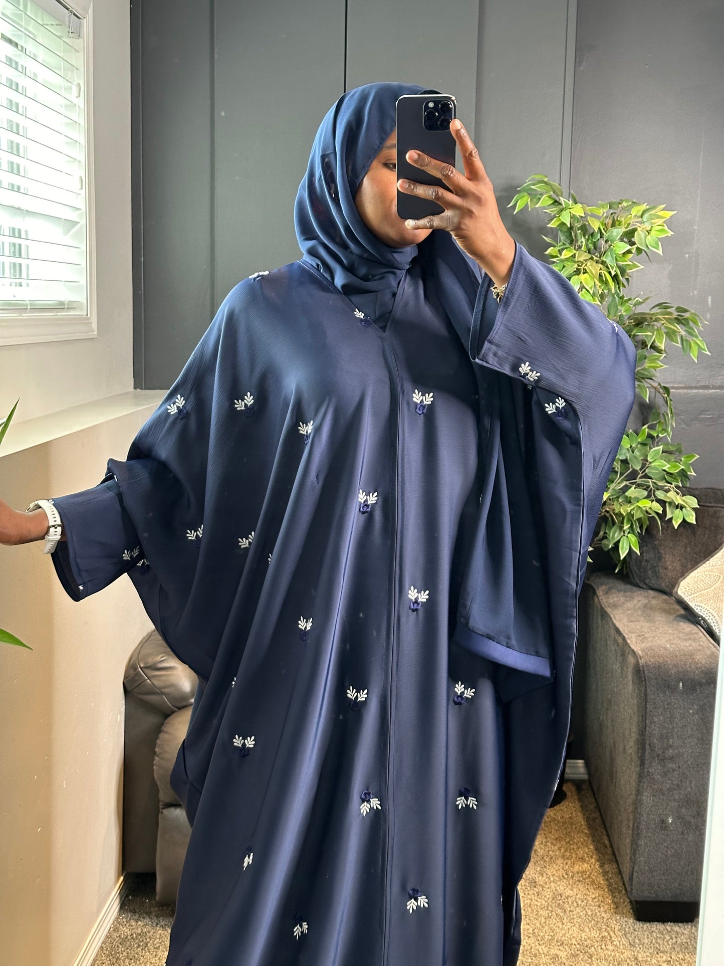 Abaya Fadila