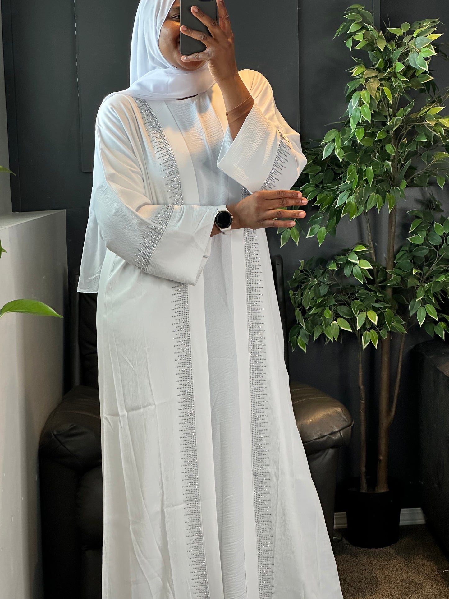 Abaya Sakina