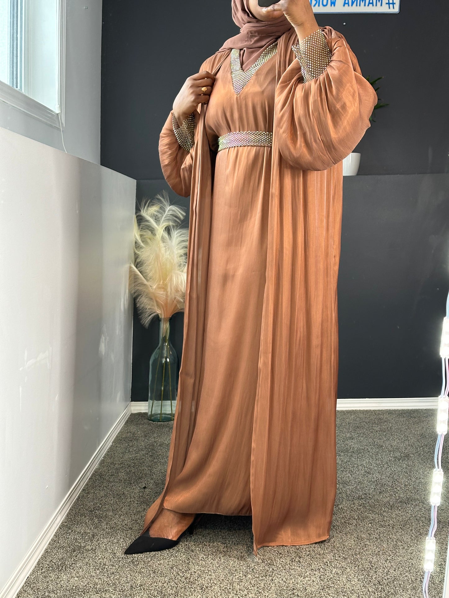 Abaya Husseina - brown