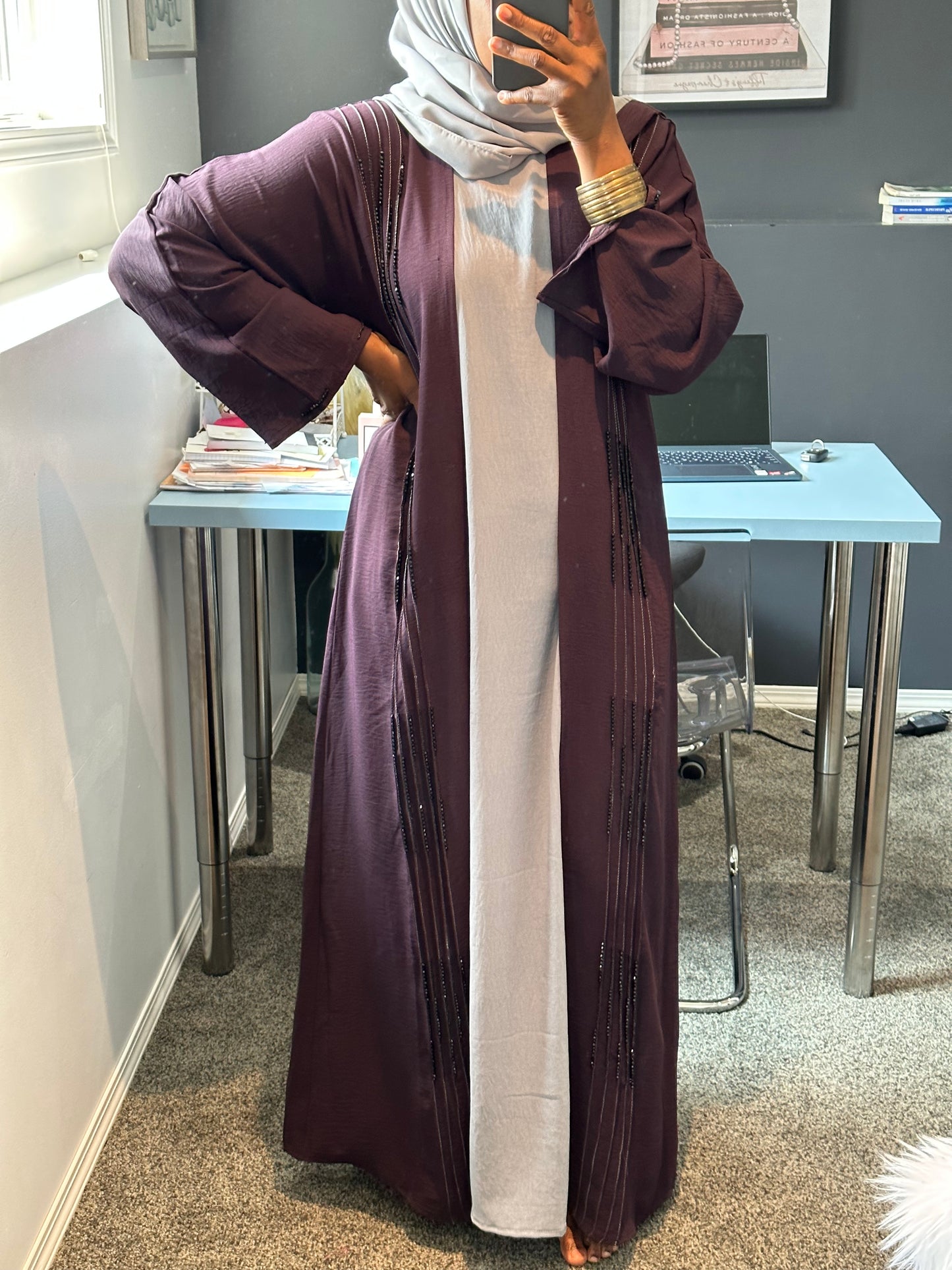 Abaya Munira