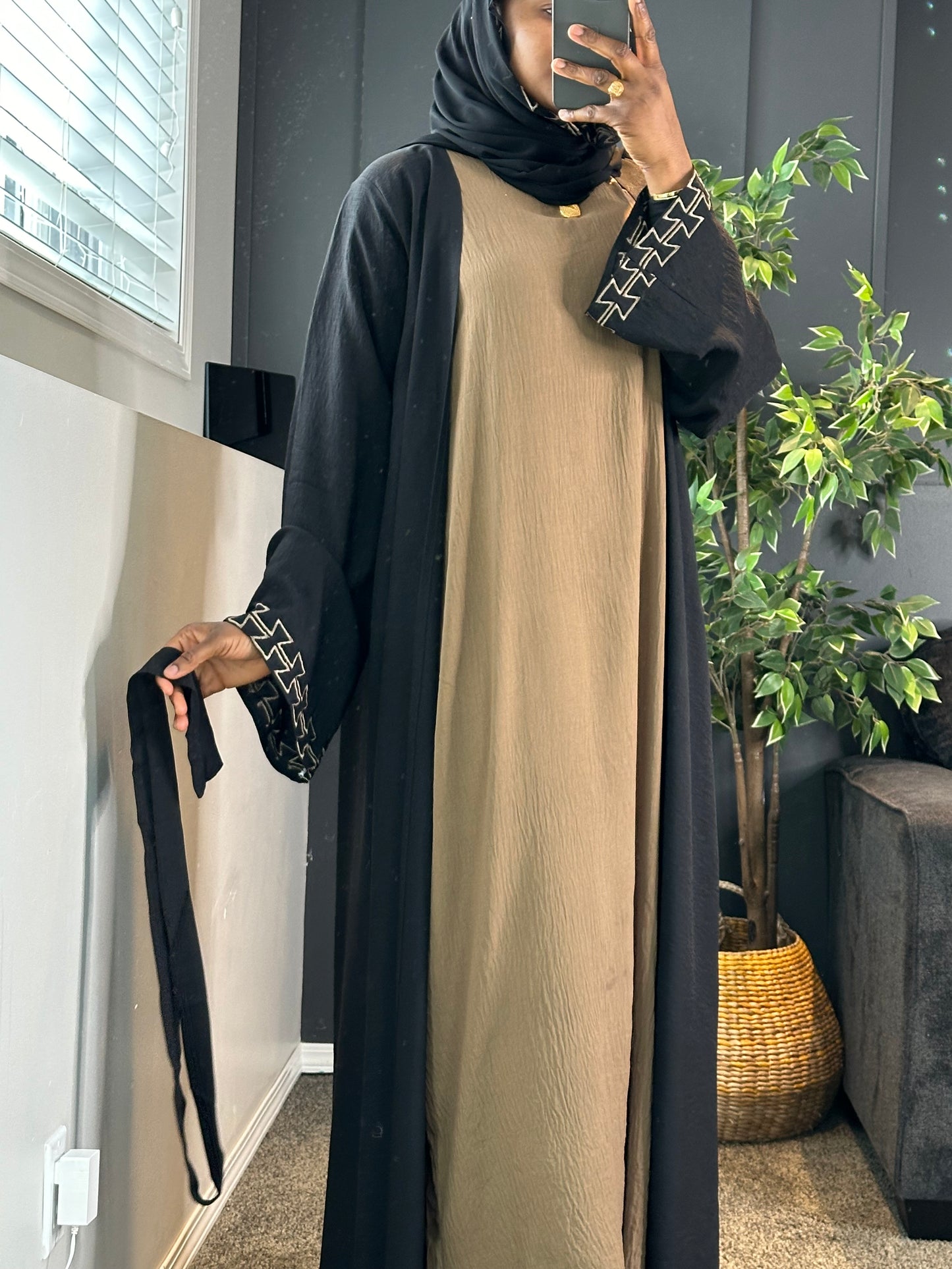 Abaya Samirah