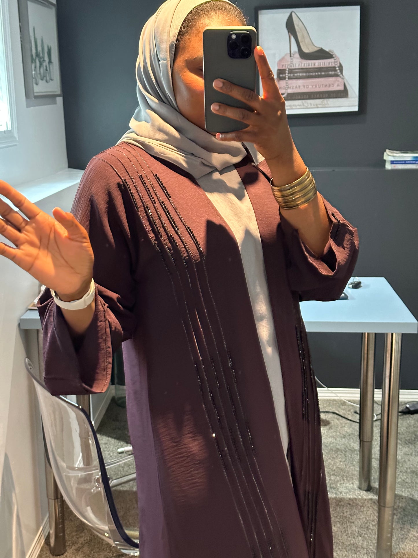 Abaya Munira