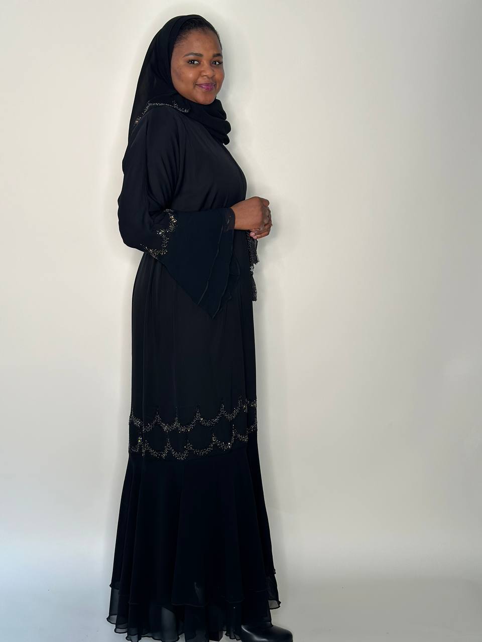 Abaya Maimuna