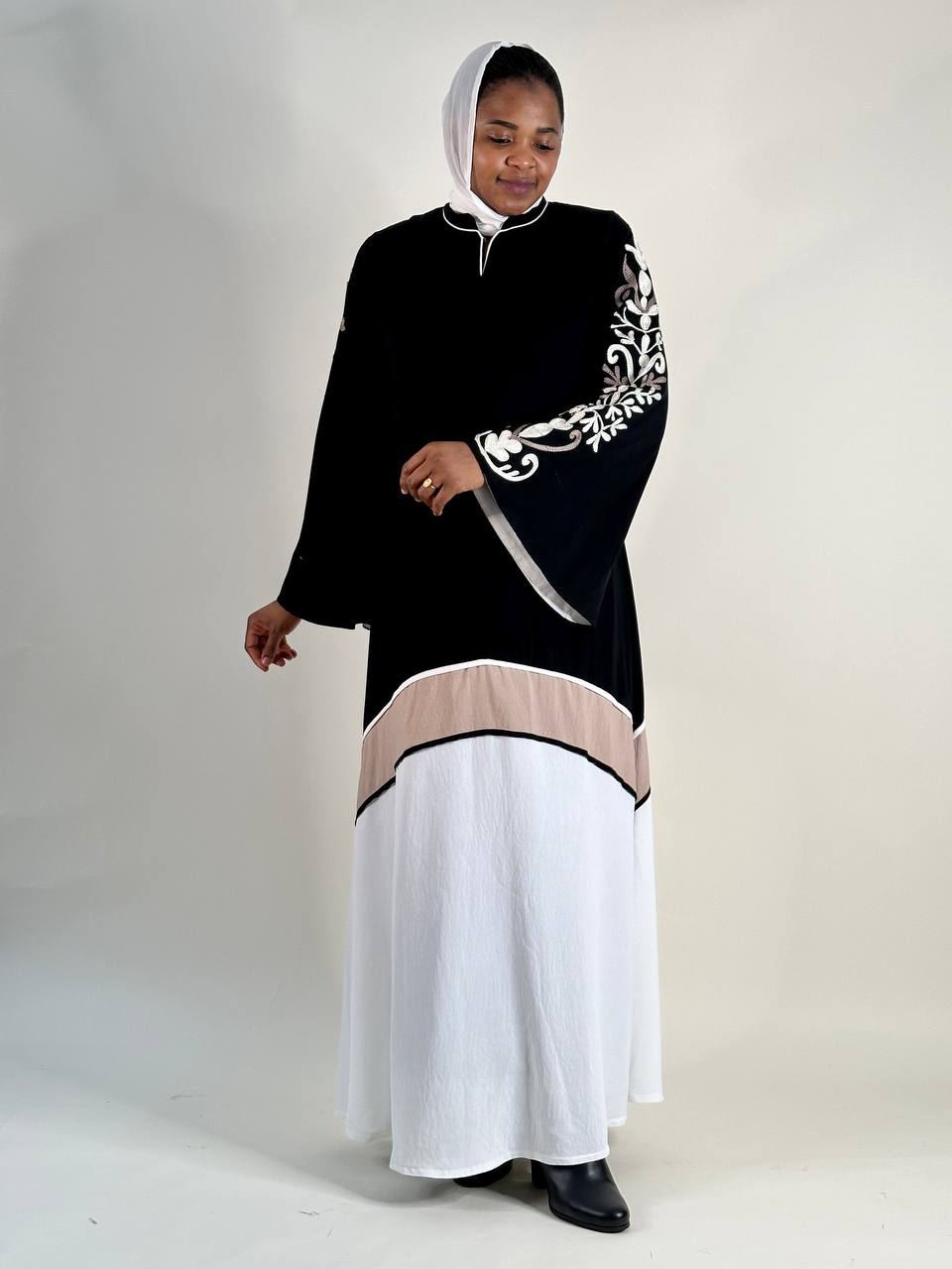 Abaya Zakiya - black